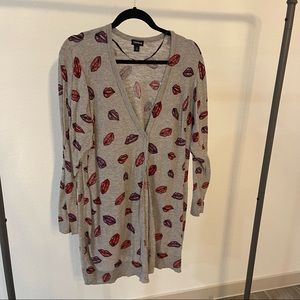 Torrid Lips Cardigan size 3